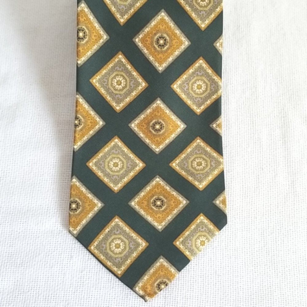 Yves Saint Laurent YSL Triangle Print Silk Tie